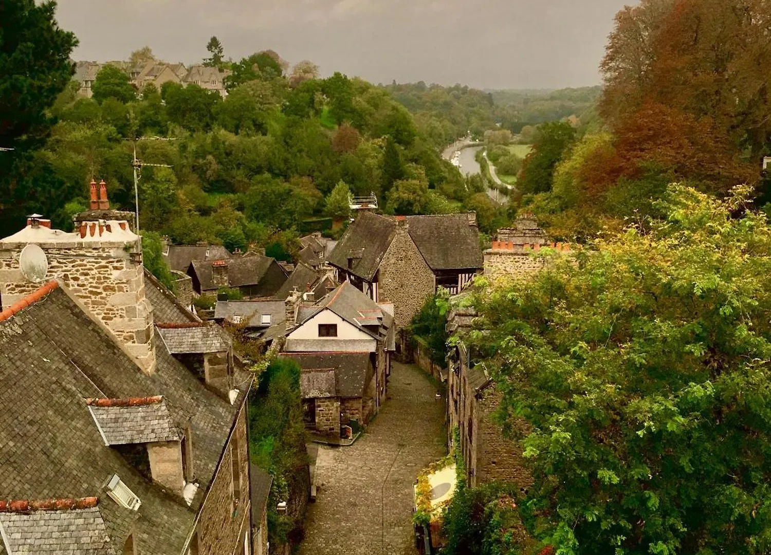 Ker Arthur - Apartment In Dinan Near To Port